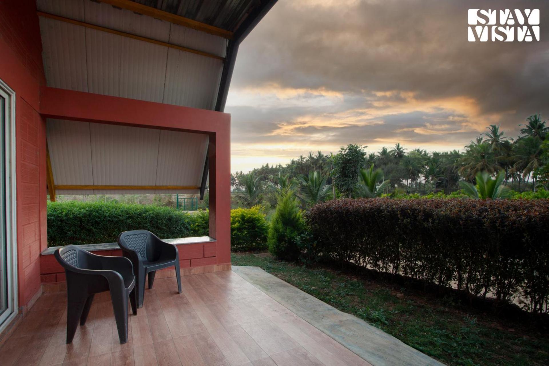 Stayvista At Golden Triangle Kabini With Bonfire, River View & Comp Beakfast Hampāpura Exteriér fotografie